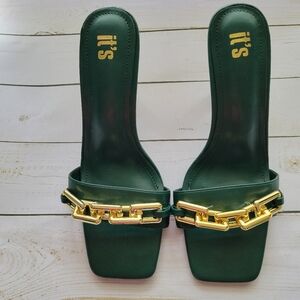 IT'S Womens Green Women's Sandals‎ with Gold Accents